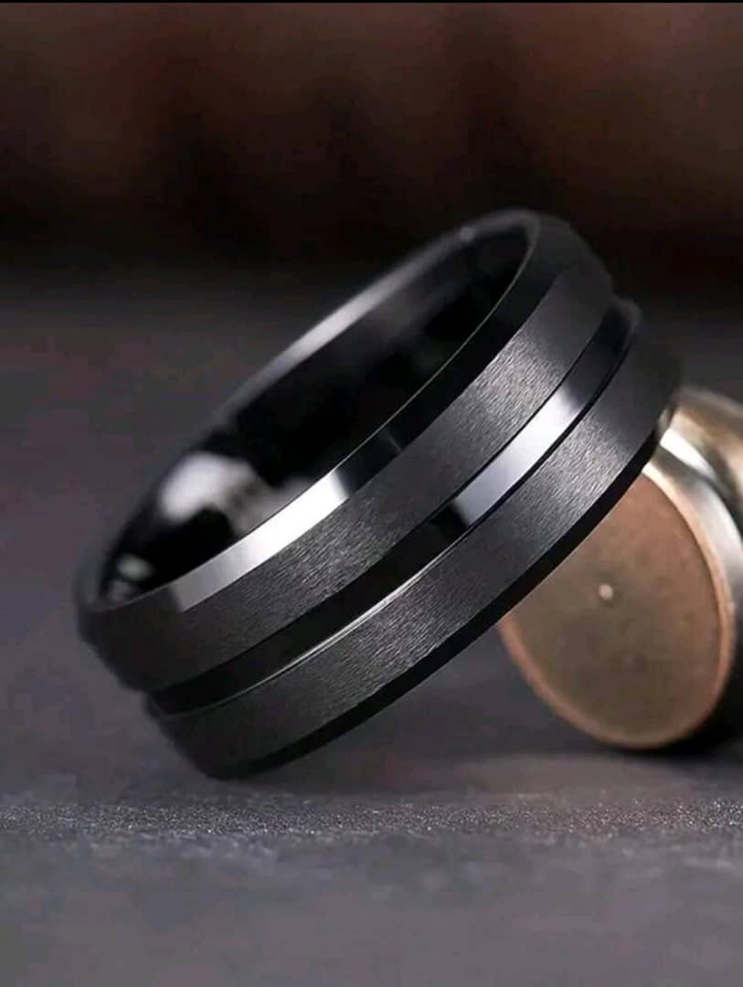 Name : 4pcs Set Black Embossed Design Ring