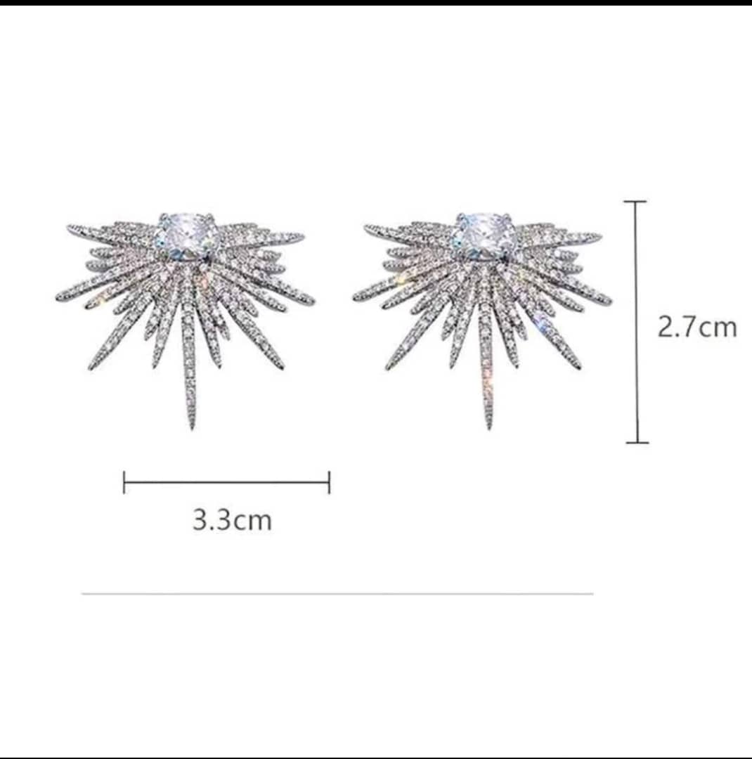 1pair Exaggerated Shiny Star Shaped Rhinestone Earrings