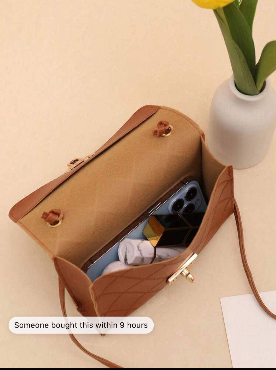 Fashionable Geometric Pattern Flip-Lock Square Shoulder Bag