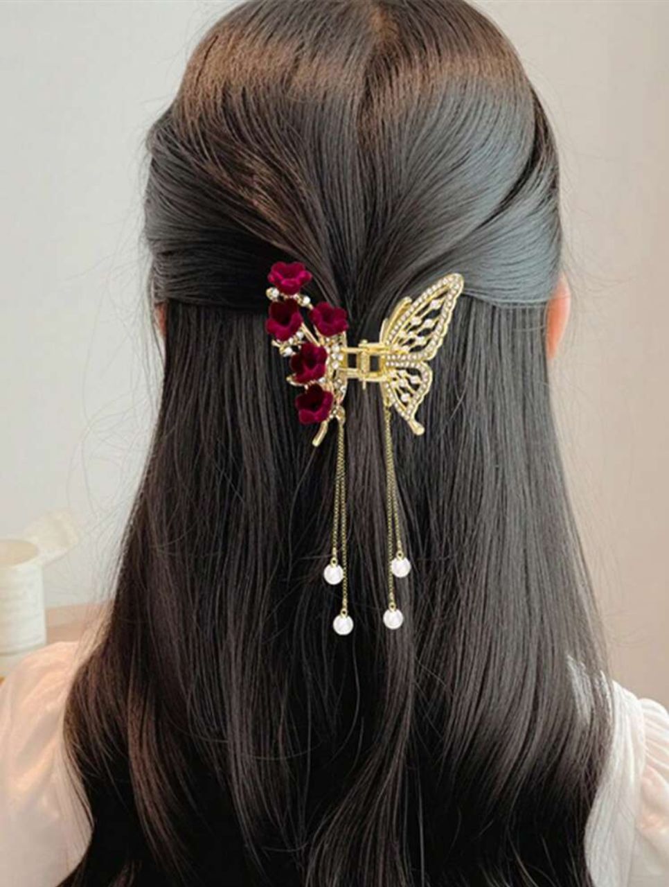 1pc Alloy Rhinestone Inlaid Long Tassel Butterfly Hair Claw Clip, Flower Hair Clip, Lady Sweet Slouchy Hair Claw Clip For Christmas, Festival Gift Elegant