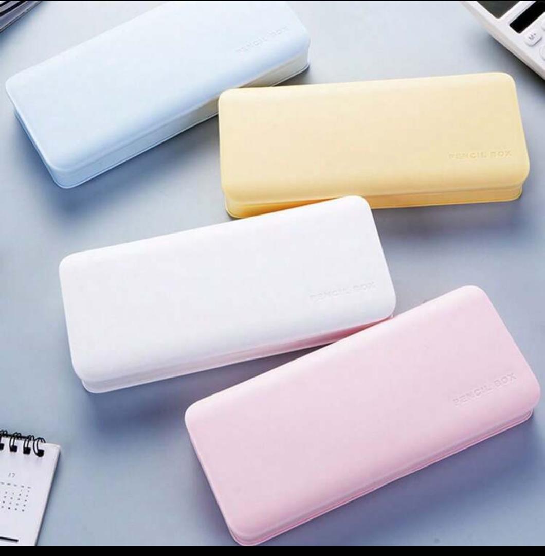 1pc Portable Matte Pencil Case, Large Capacity Stationery Box, Multifunctional Pen Holder