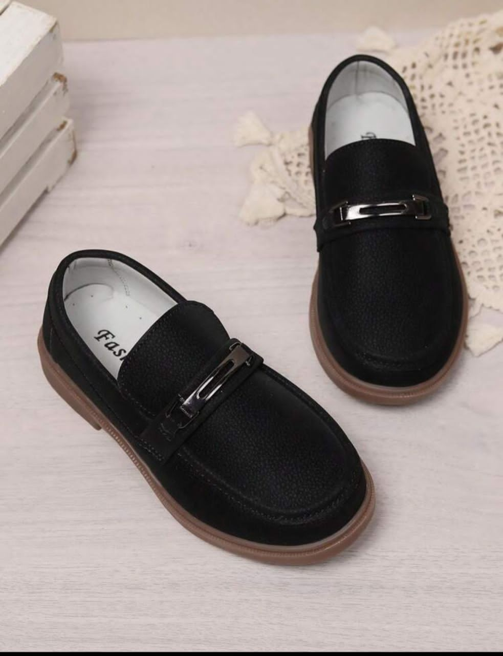 1pair Unisex Kids' Comfortable Suede Texture PU Slip-On Shoes, All Seasons.