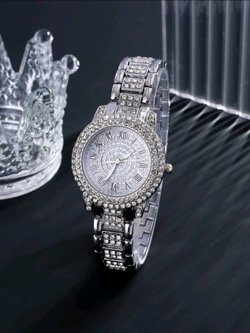 Fashionable Women Roman Numerals Full Rhinestone Circle Bracelet Watch, Full Rhinestone Silver-Tone Double Strand Bracelet Watch, 2pcs/Set Watch And Bracelet Combo